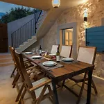 Mara Villa Zaostrog